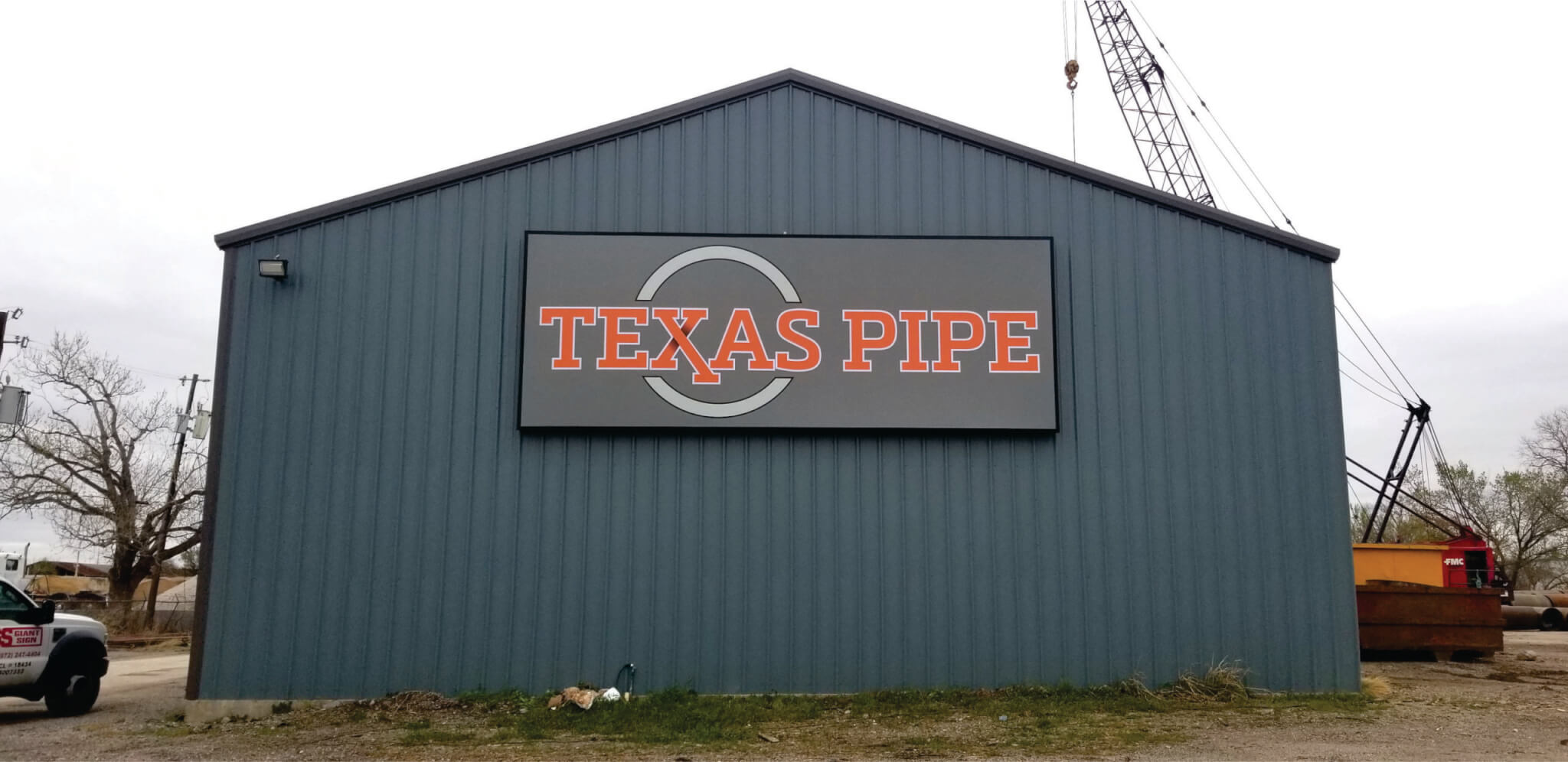 Texas Pipe in Dallas Giant Sign Company