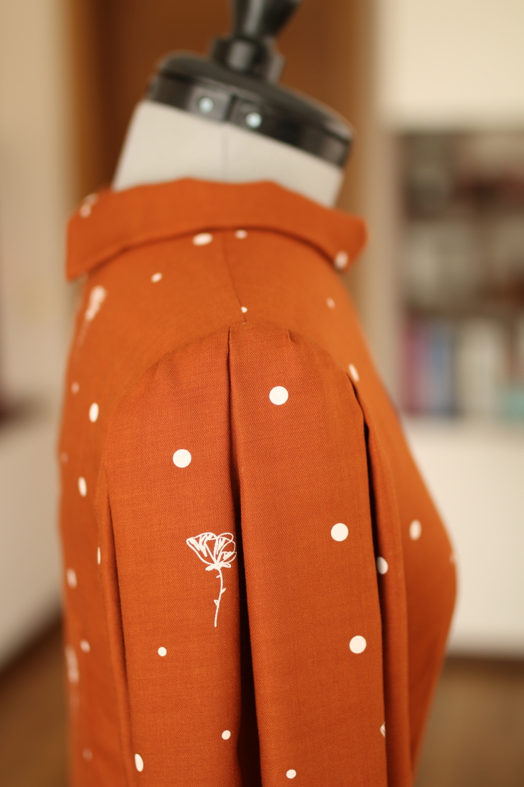 Puffsleeve caramel dress Giedre Style