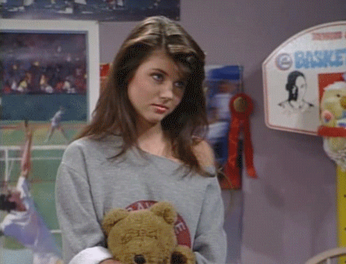 Tiffani Thiessen Gifs