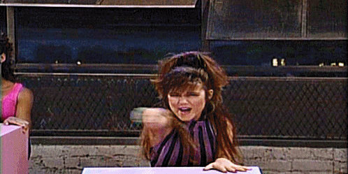 Tiffani Thiessen Gifs