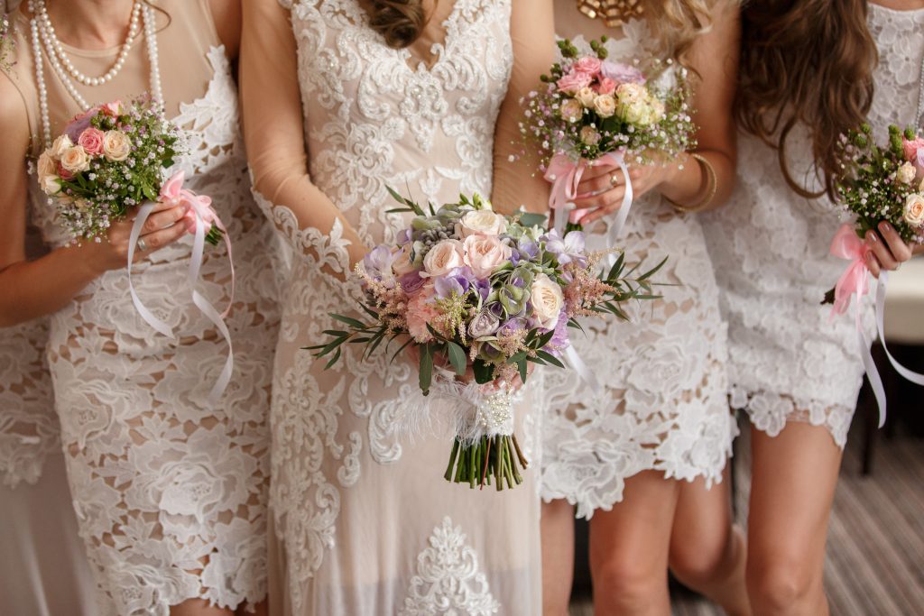 How to Choose Wedding Flowers Weddings Lovingly