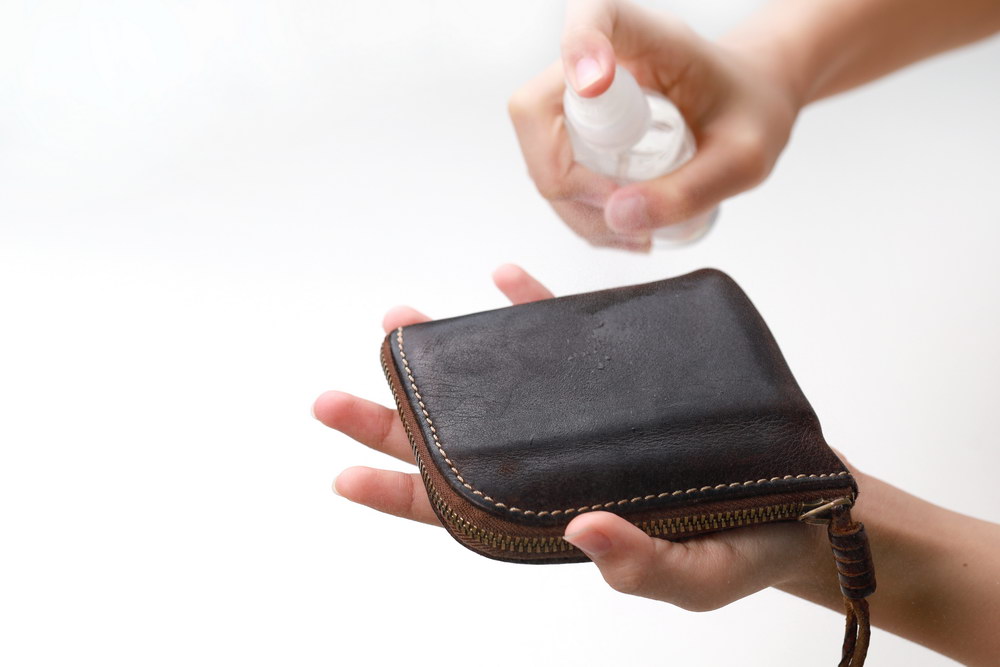 Sale > how to remove stain from leather wallet > in stock