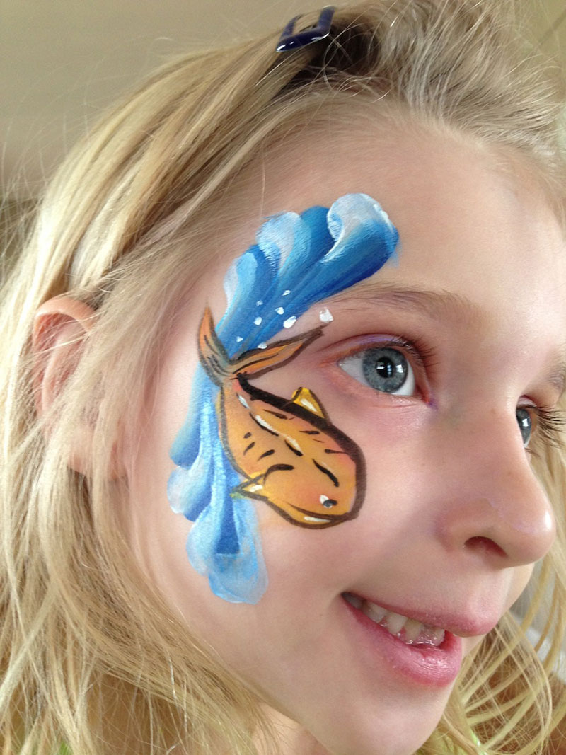 Fishy Giggle Loopsy Denver area face painting