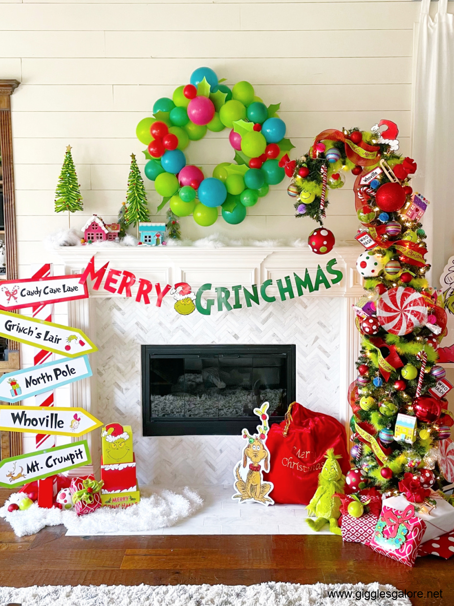 Dr Seuss Curved Christmas Tree