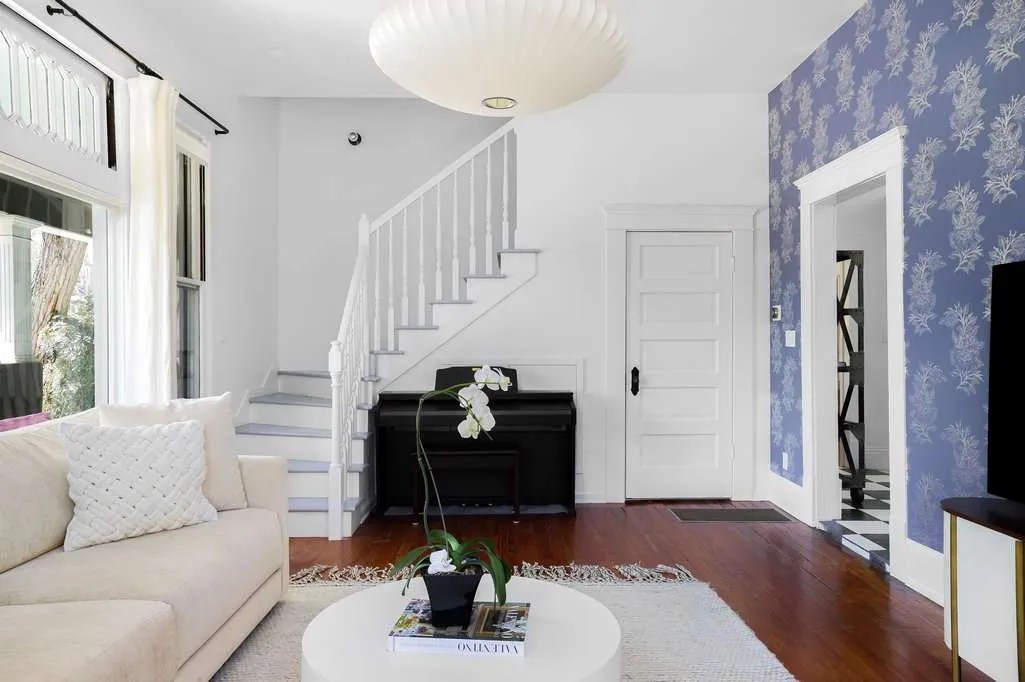 1810 Frazier Avenue Giles Group