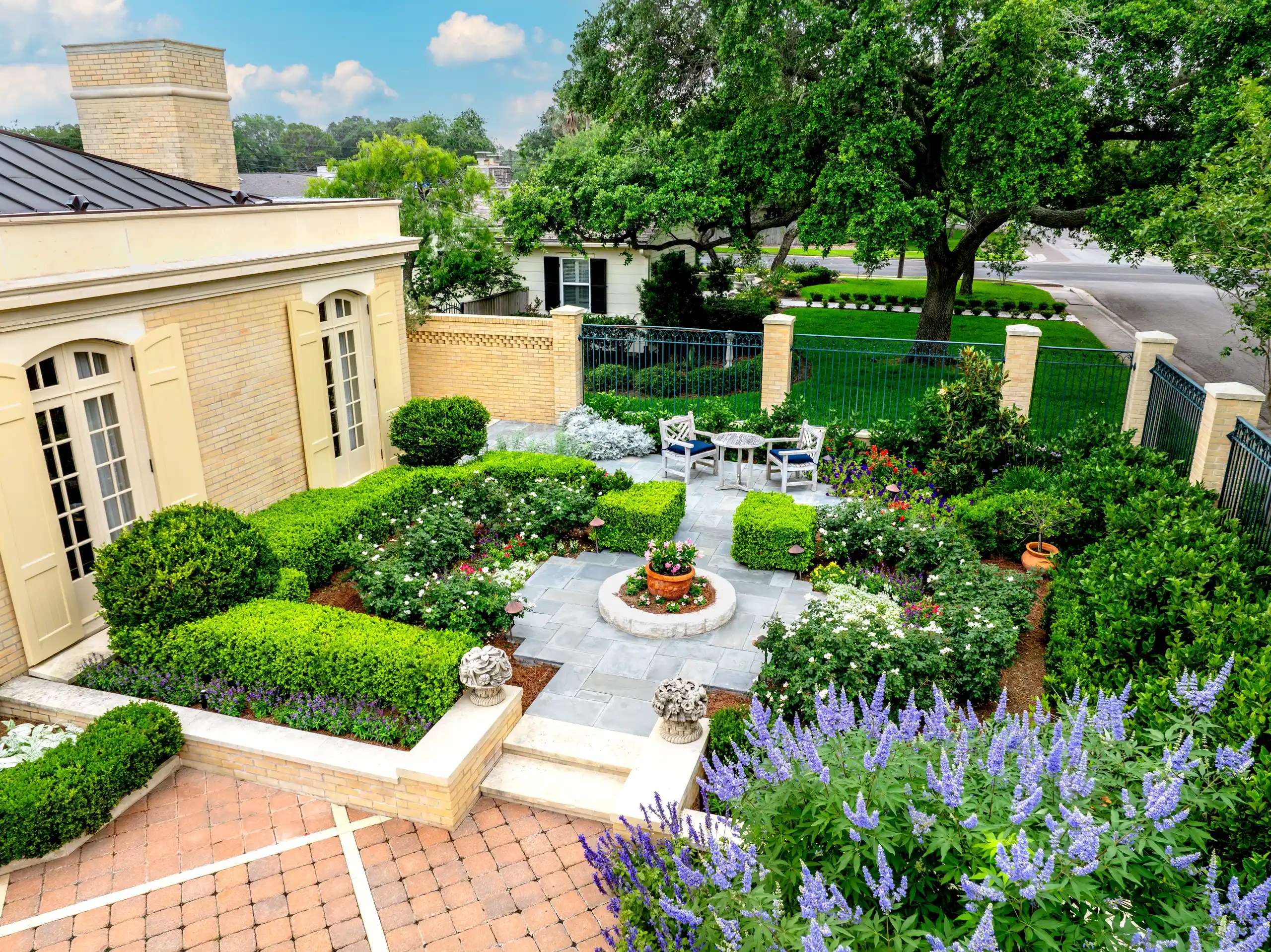 Kingsville, TX Landscaping Services You Can Trust