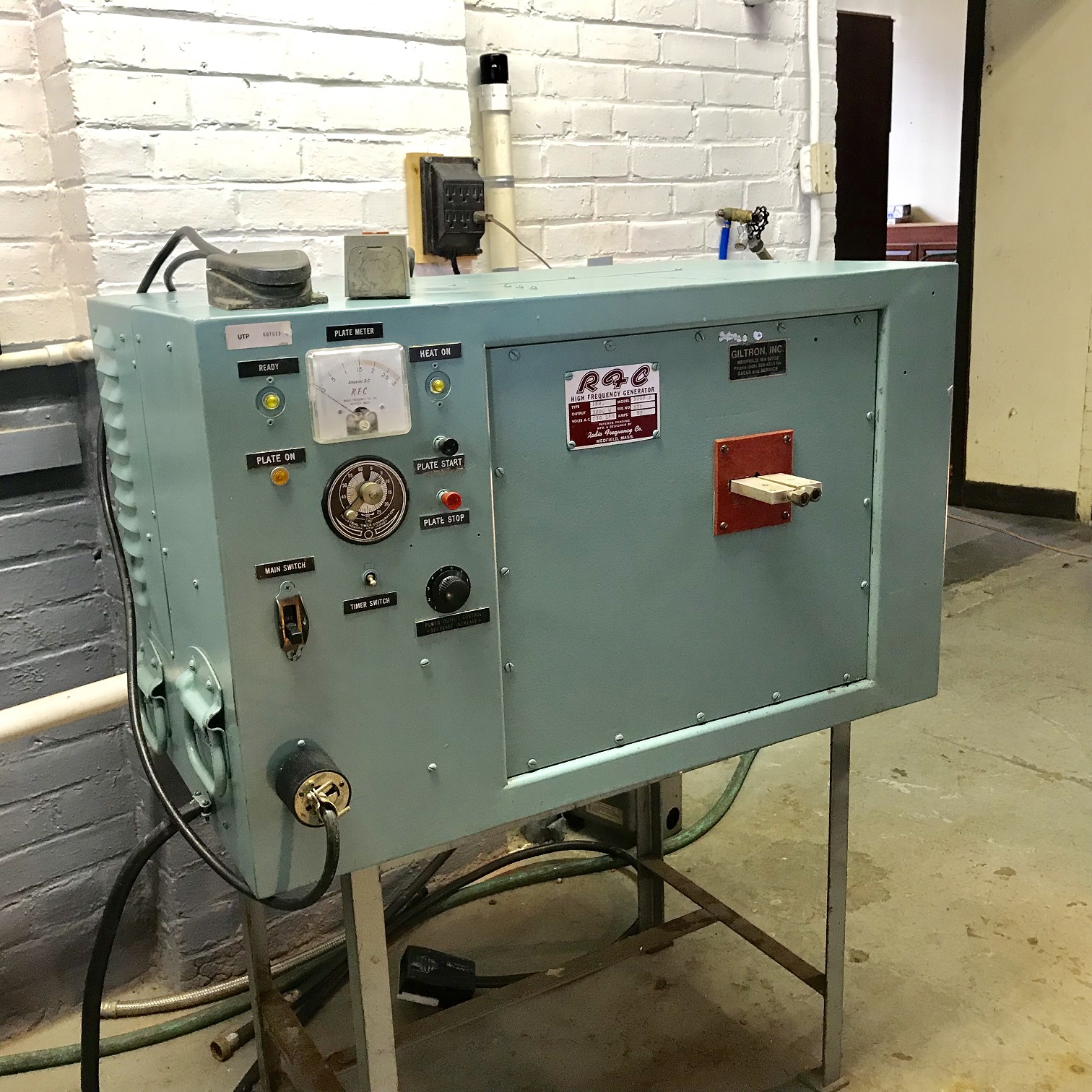 RFC 3kW Induction Heater with Upgrades Giltron, Inc.