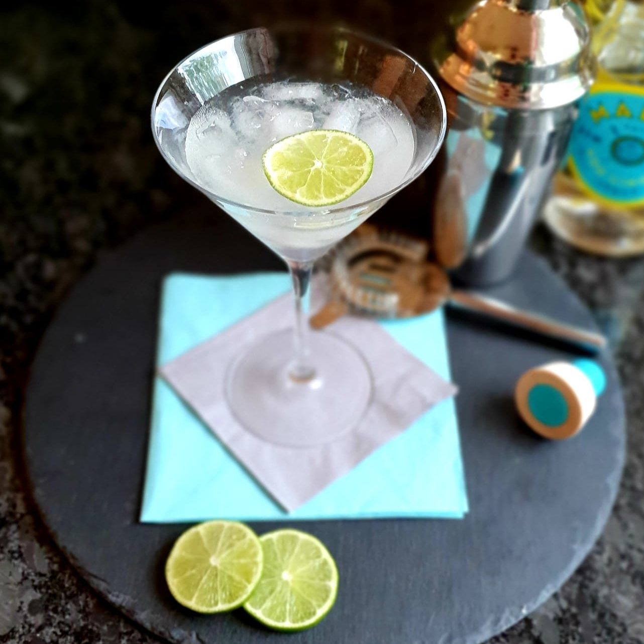 Gin mit Sprite mischen. So einfach und lecker! Gin kaufen