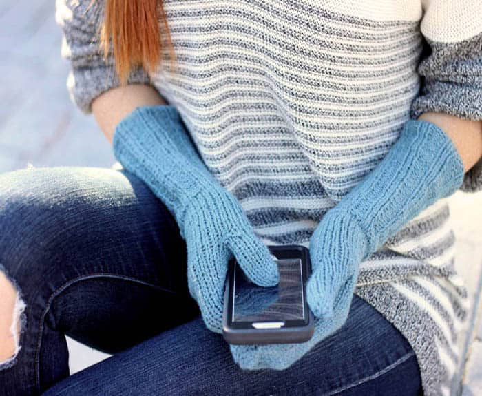 Touchscreen Mittens Knitting Pattern and Supporting Small Business with