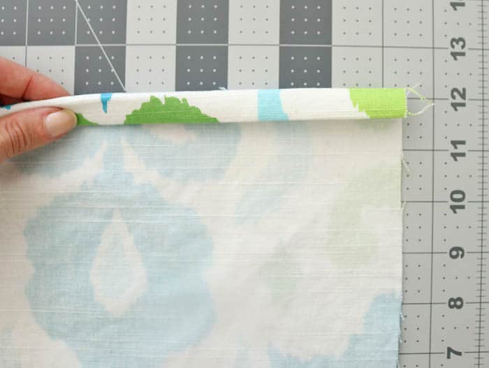 How to Sew an Envelope Pillow video tutorial included!