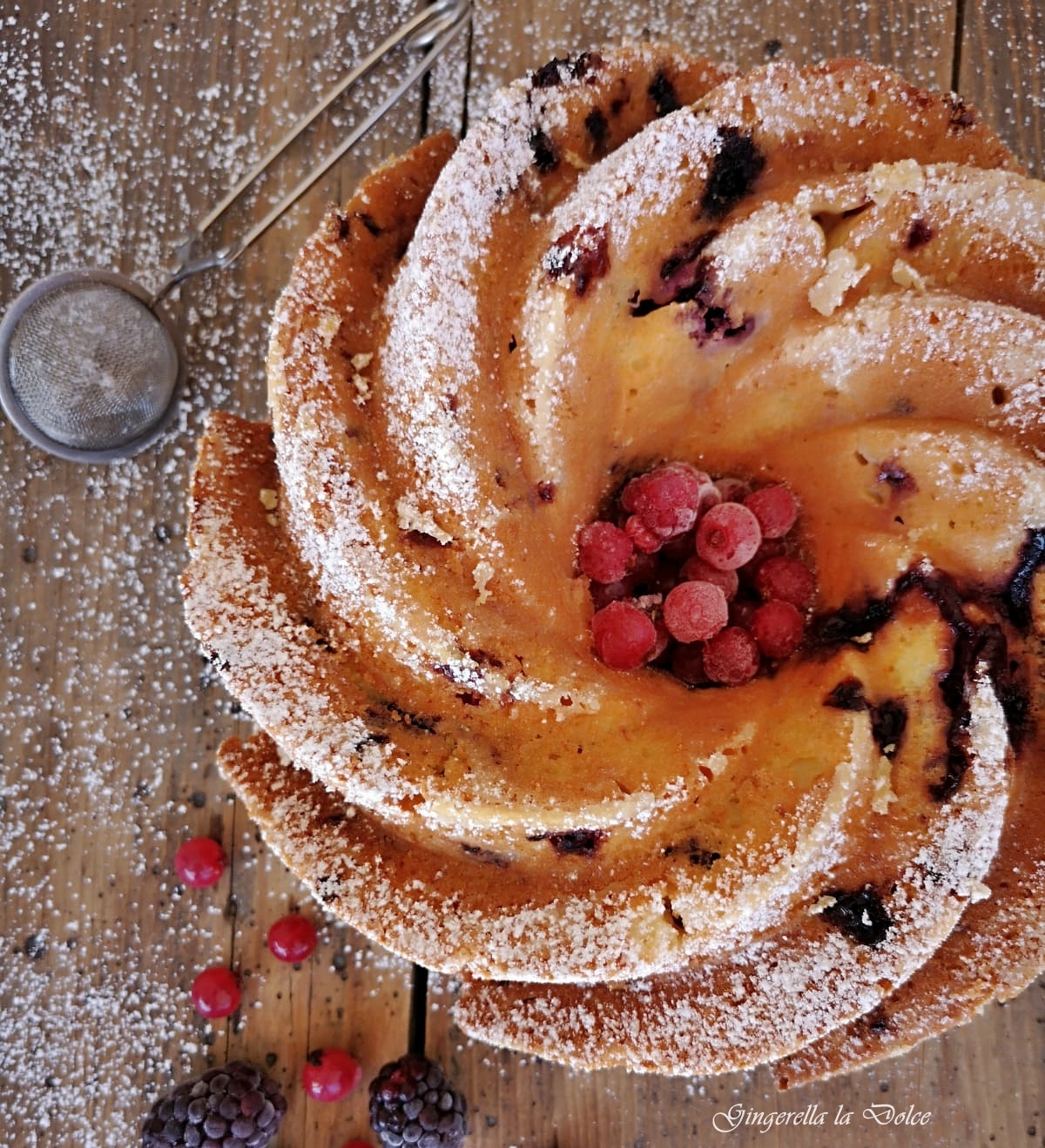 Torta al mascarpone e frutti di bosco Gingerella La Dolce