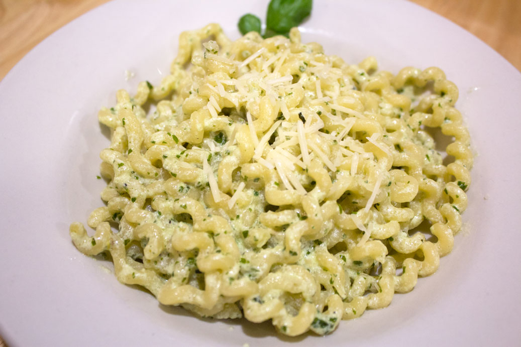 Creamy Pesto Pasta Ginnefine The Blog