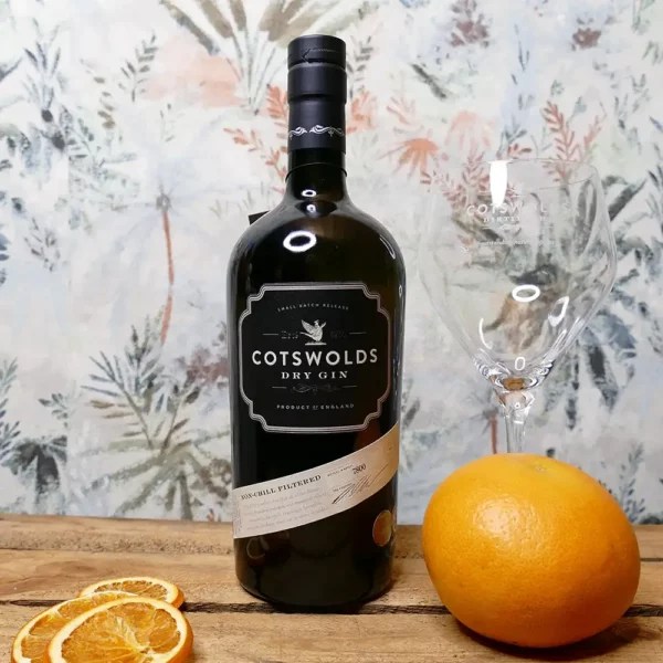 Cotswolds Dry Gin GinNipper