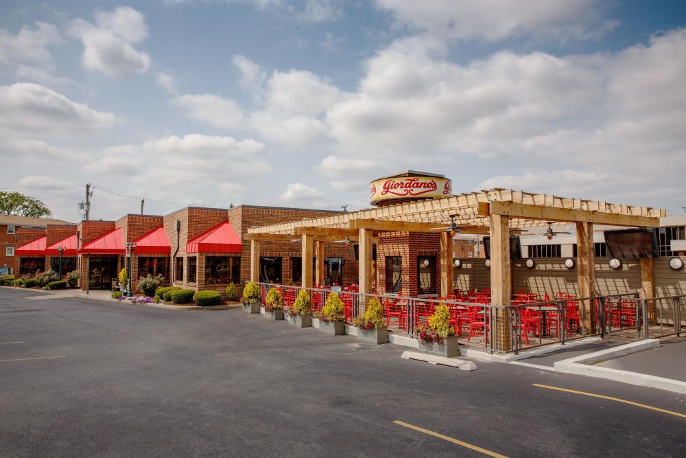 Best Pizza Place in Rosemont, IL O'Hare Giordano's