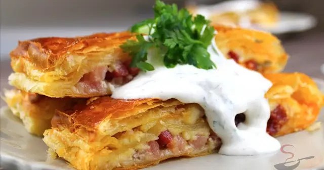 ULTRASCHNELLES MITTAG ODER ABENDESSEN AUS BLÄTTERTEIG ALLA „WAS DAS HAUS HERGIBT“ Giorvy