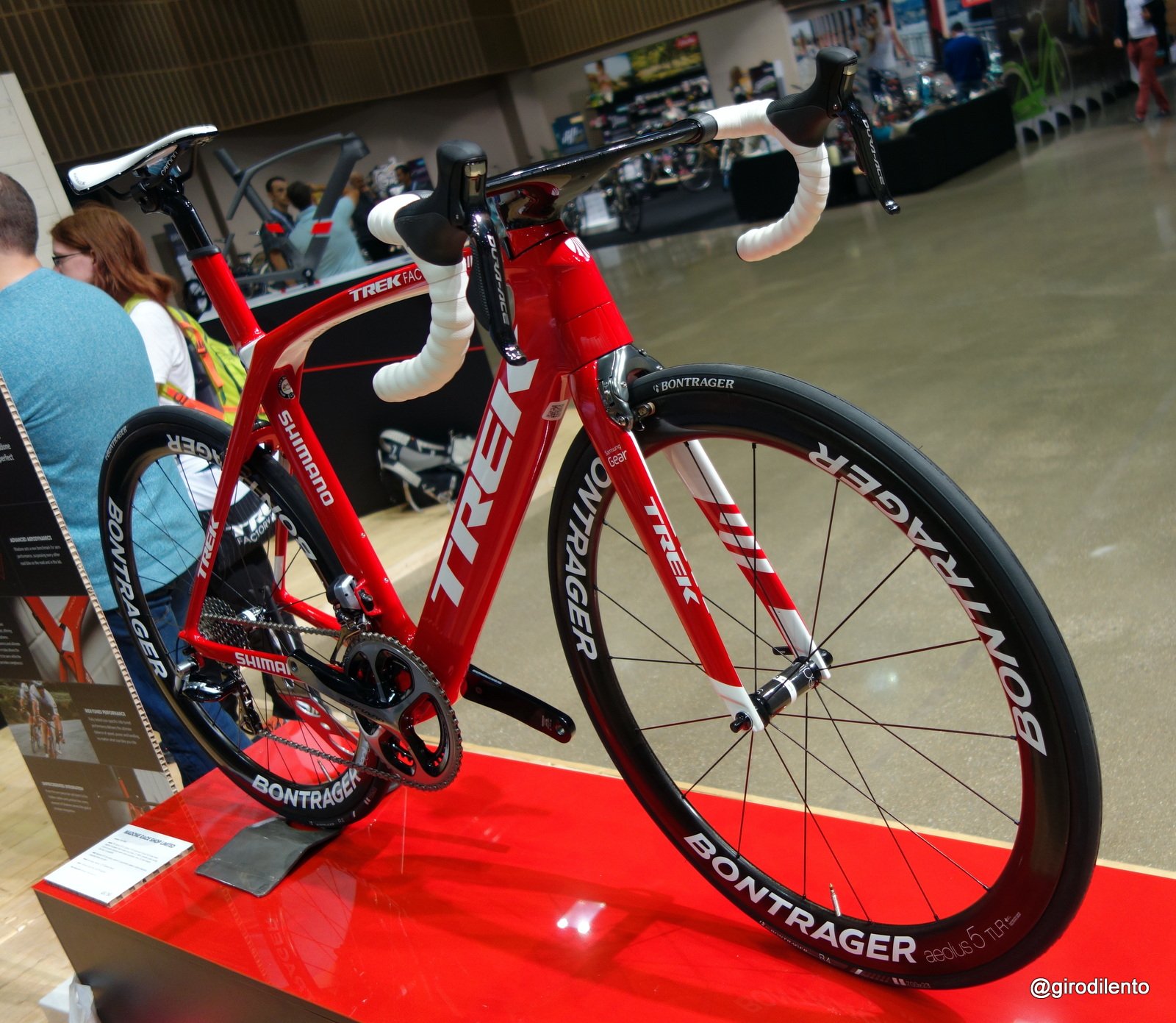 2016 Trek Madone 9 Series first look + video girodilento
