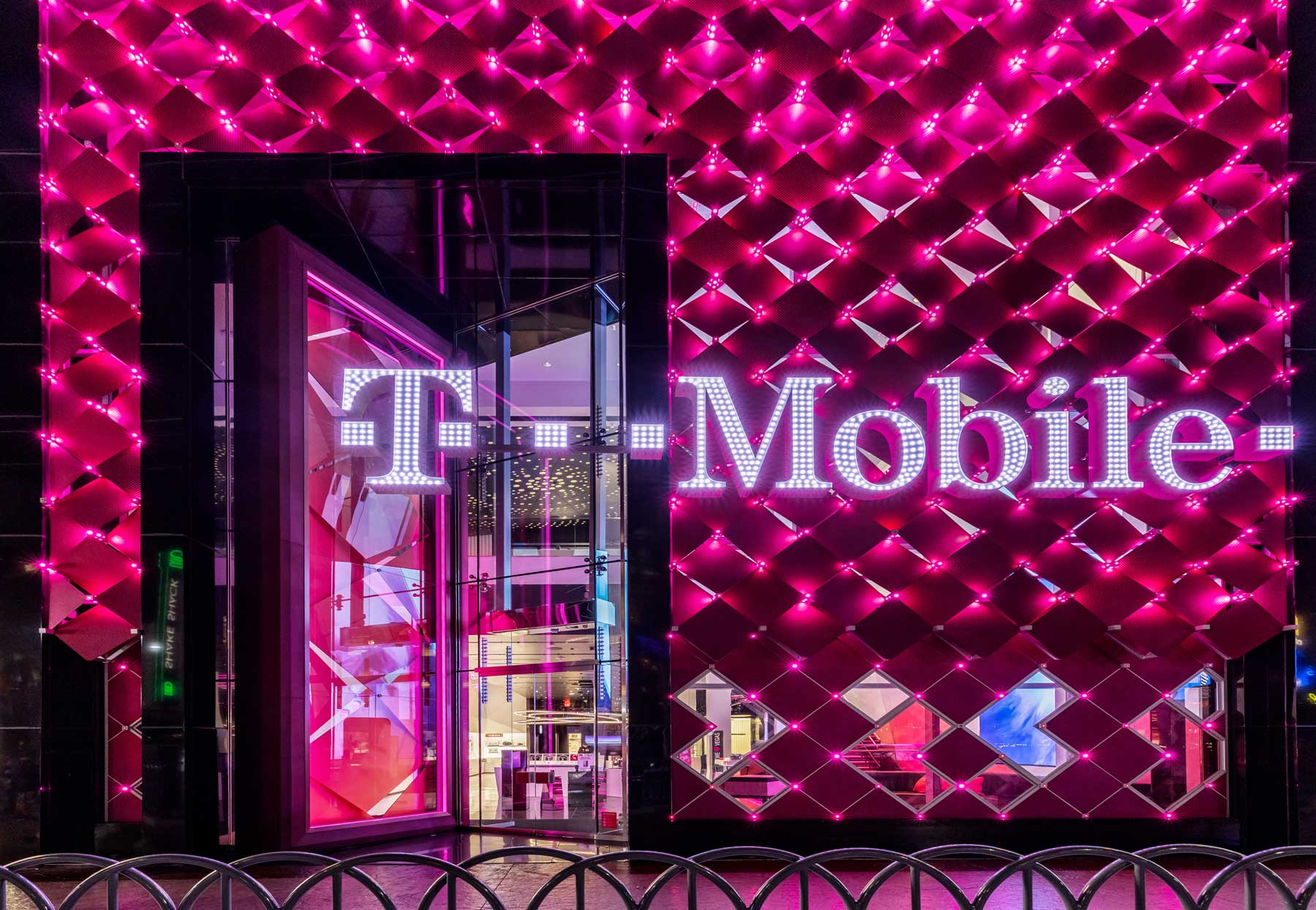 TMobile Store Giroux Glass