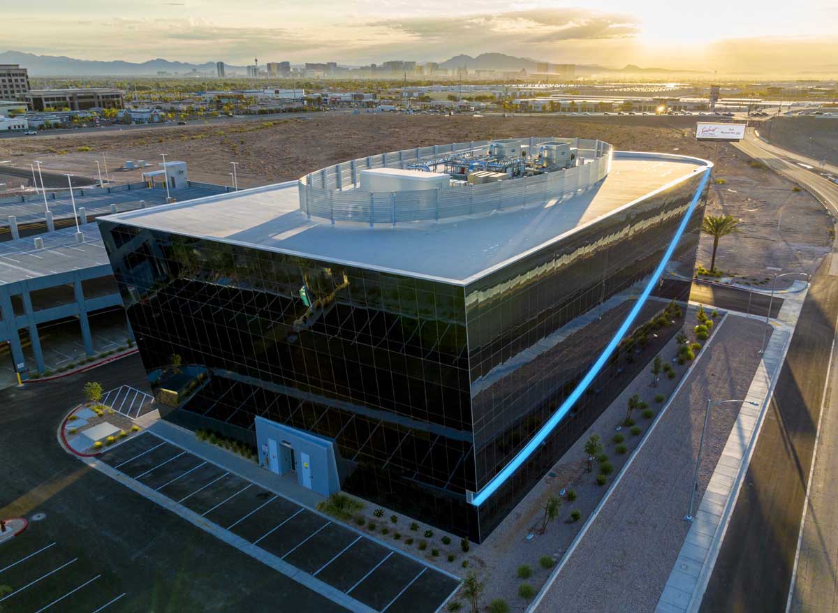 Axiom Corporate Center Giroux Glass