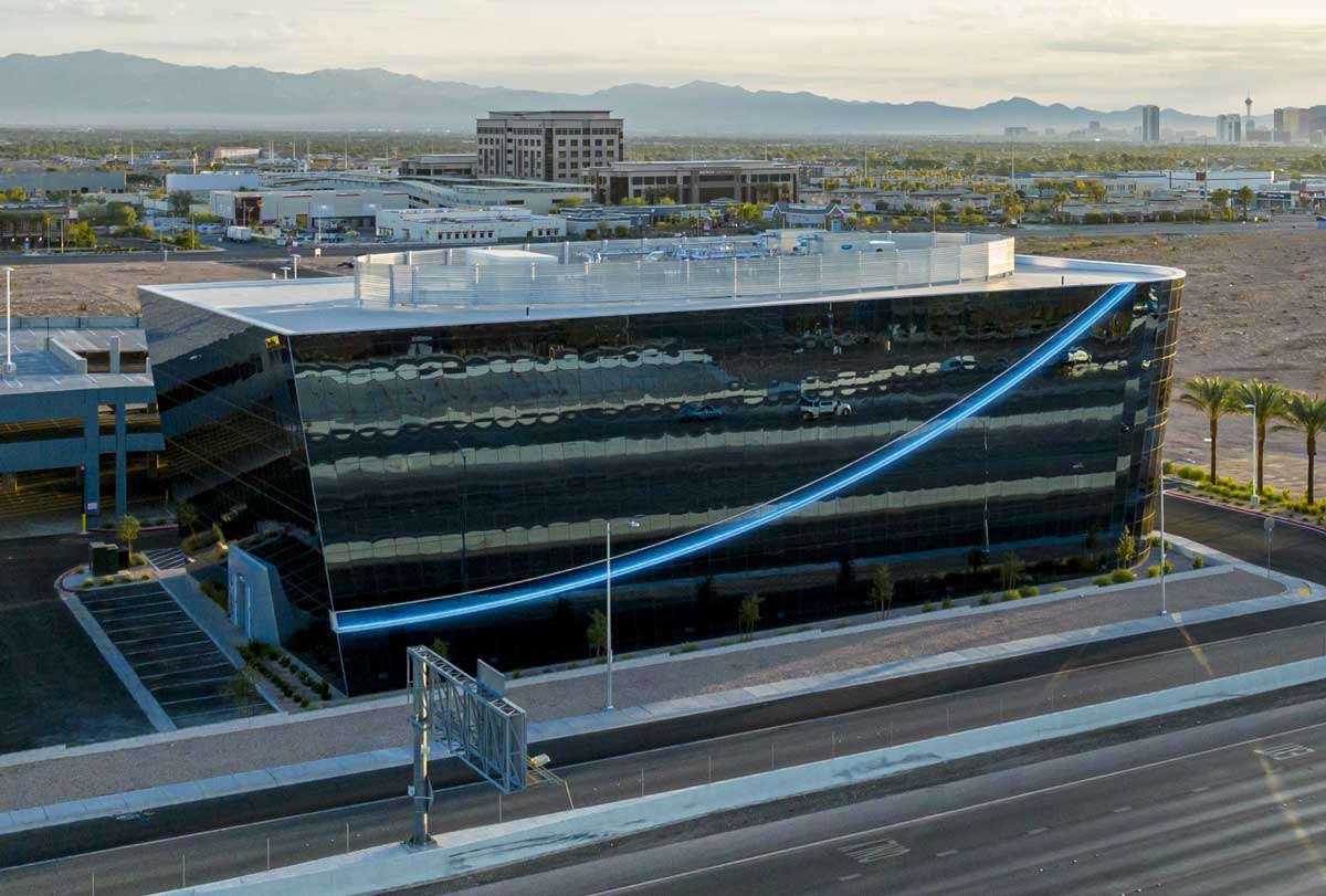 Axiom Corporate Center Giroux Glass