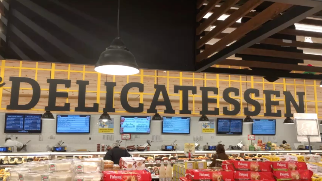 Delicatessen Giunta's Meat Farms