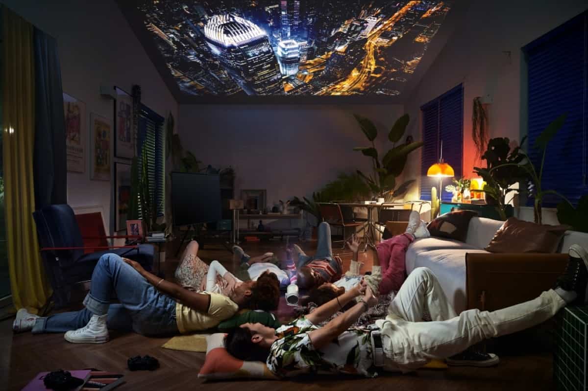 Samsung Launches 'The Freestyle' Ultraportable LED Projector with In