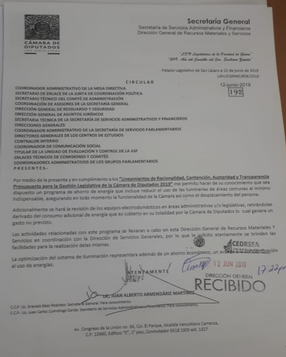 Austericidio: "retirando electrodomésticos"