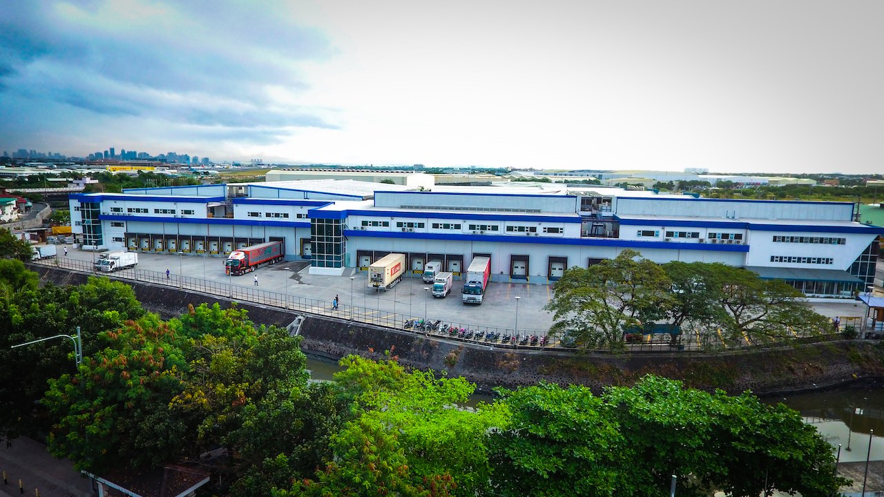 Services Glacier Megafridge Incorporated