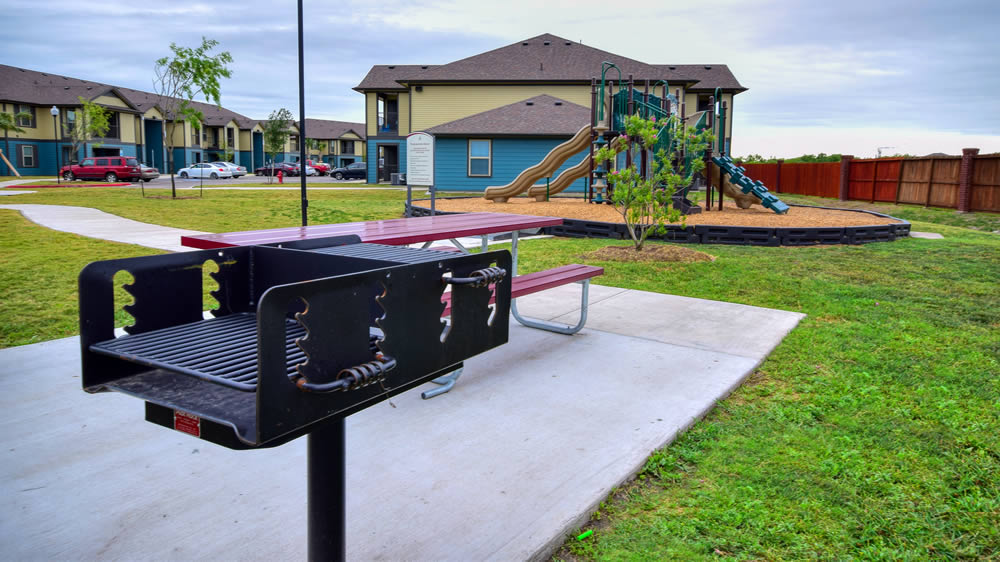 Apartments in Gregory, TX The Glades of Gregory (361) 4152373