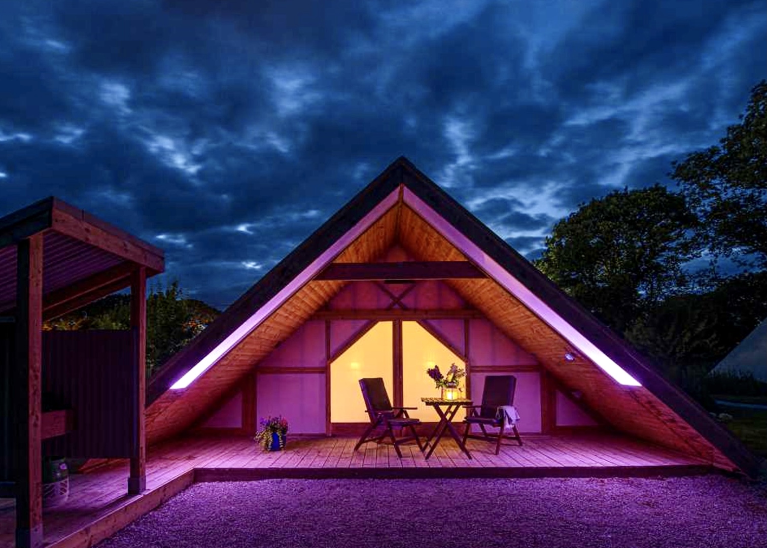 Visit County Kerry for Glamping at our Luxury Lodge Book now at