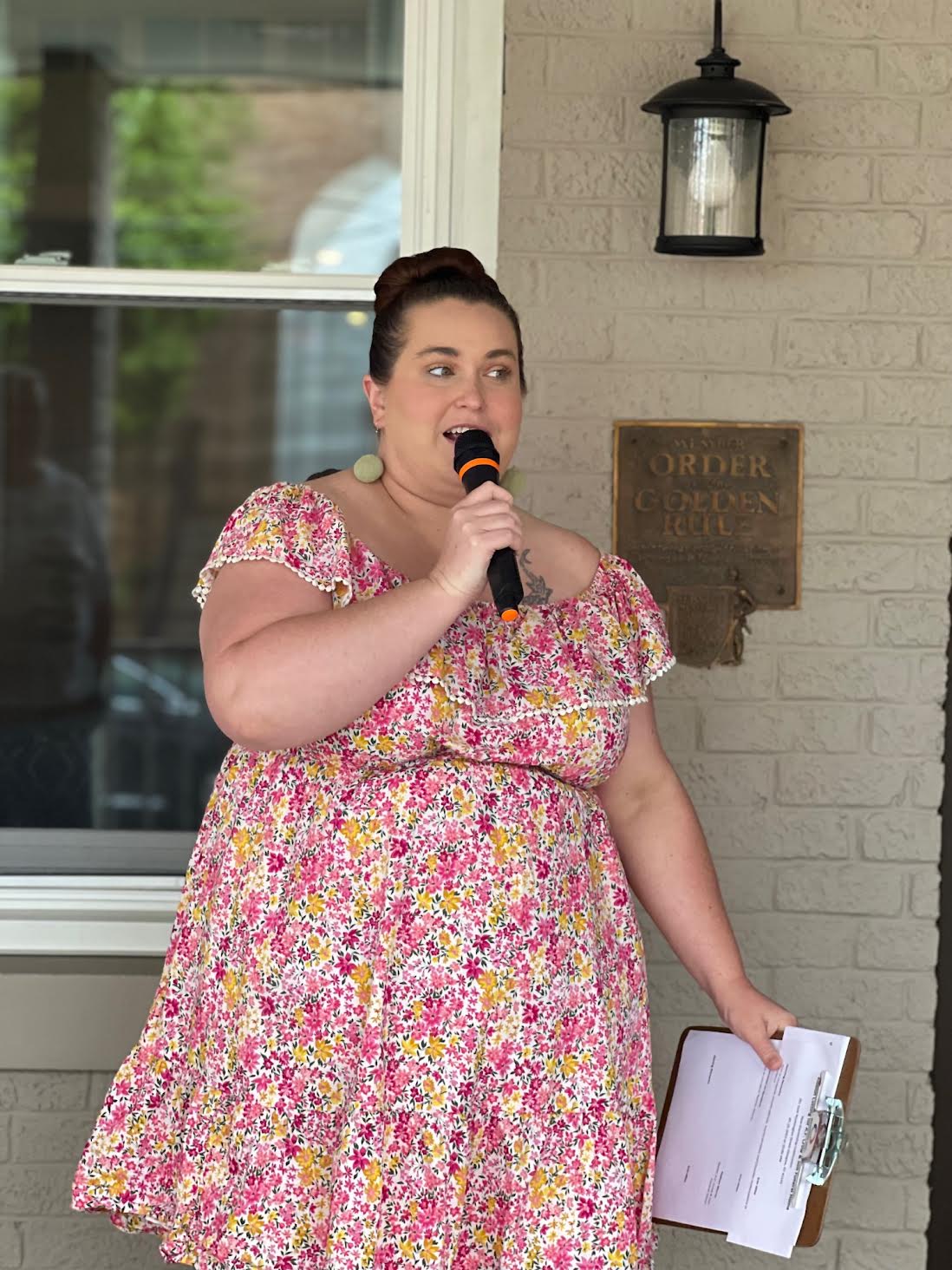 Barren Inc. holds ribbon cutting at A.F. Crow and Son Funeral Home