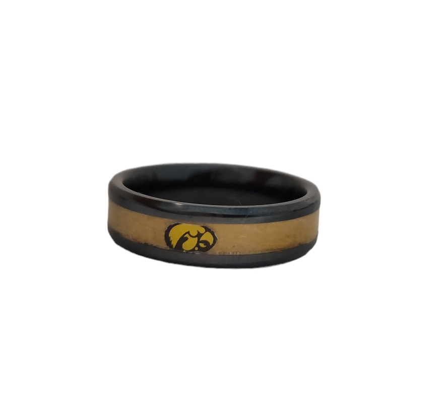 University of Iowa Hawkeye ring officially licensed, size 9 Jewelry