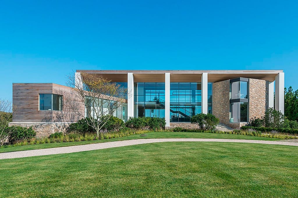 Hampton House by Glassbel