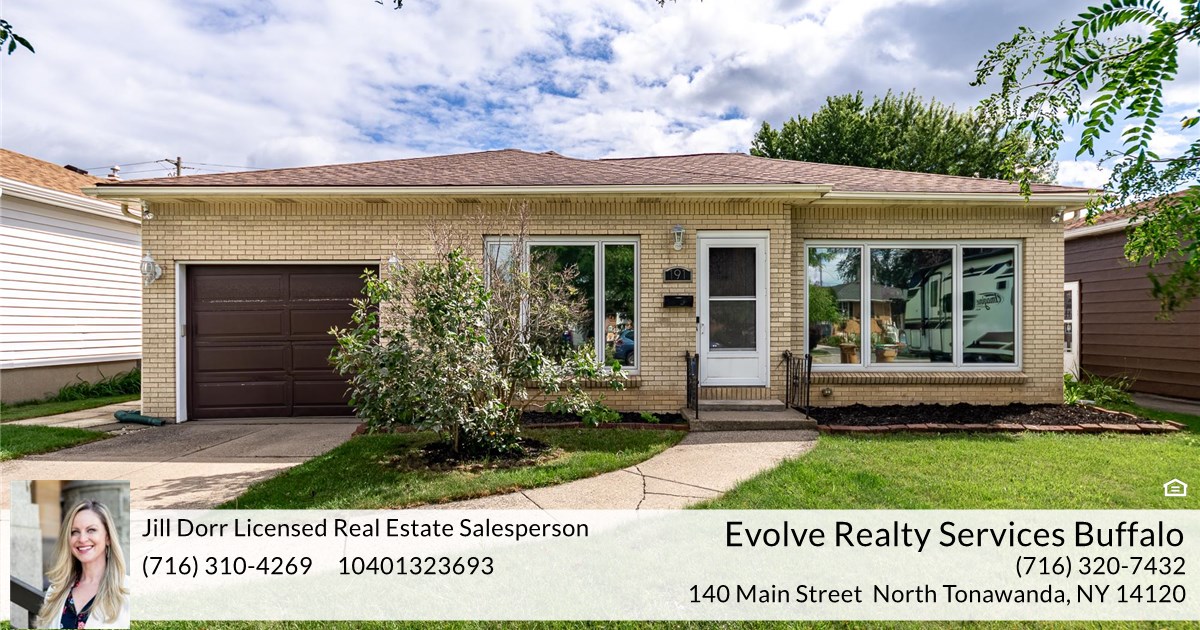 191 Lou Ann Drive, Depew, NY 14043