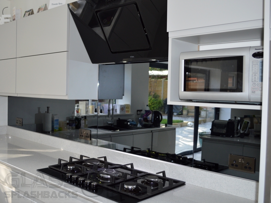 Mirrored Kitchen Splashback UK Coloured Glass Splashbacks