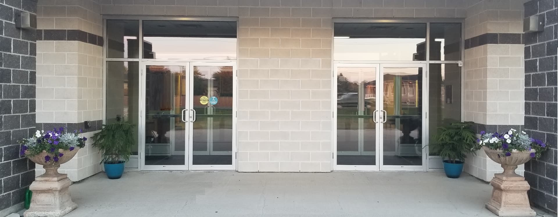 Storefront Windows in Commercial and Residential Buildings