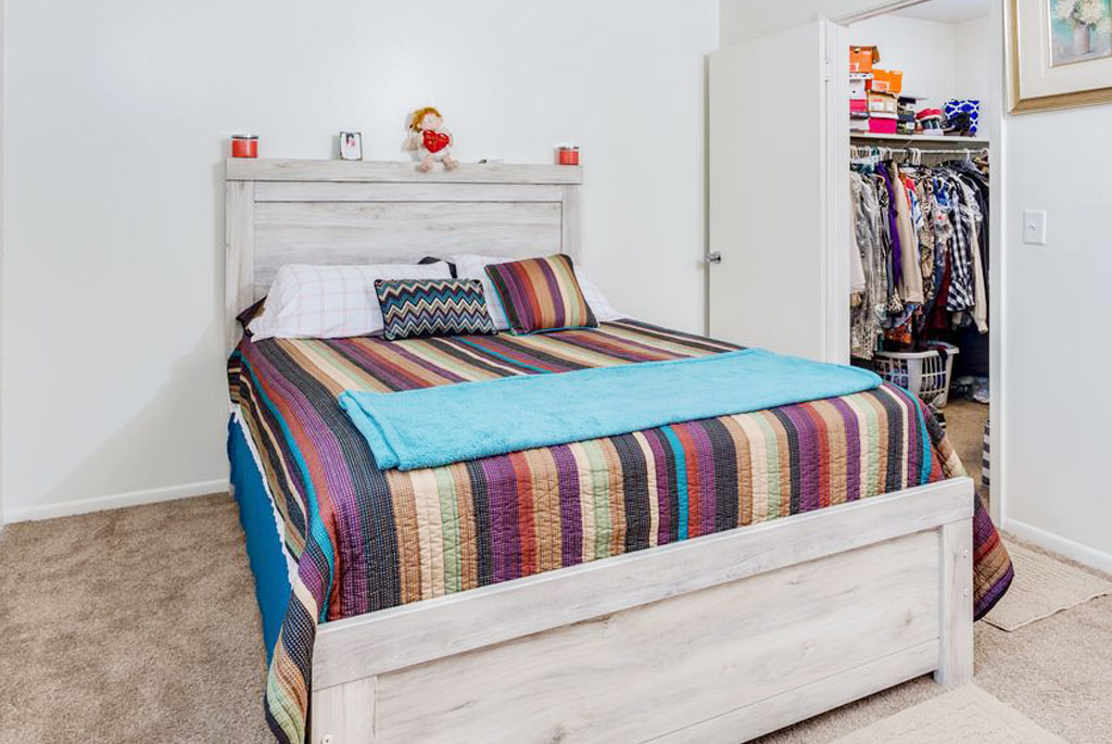 Glenbrook Apartments in Peoria IL Home