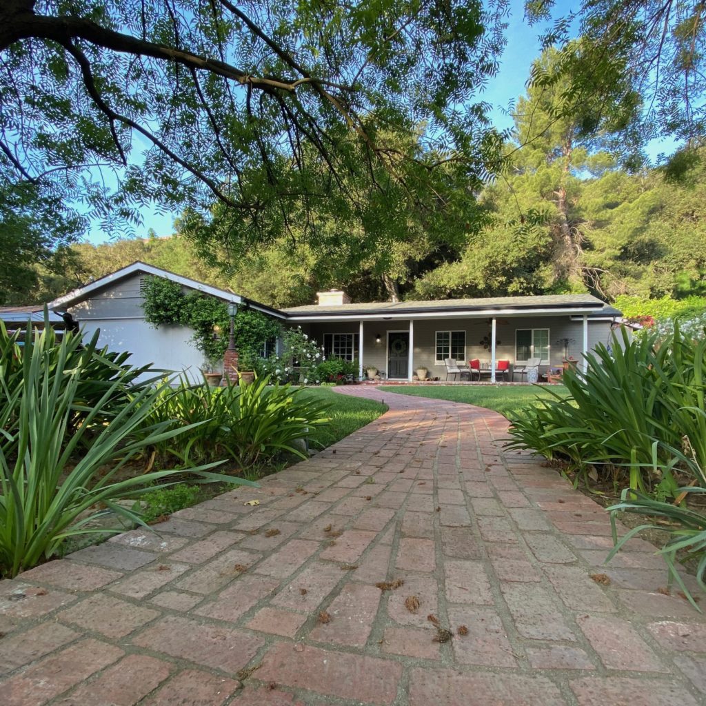 Whiting Woods Homes For Sale Glendale DIGGS 818.396.7588