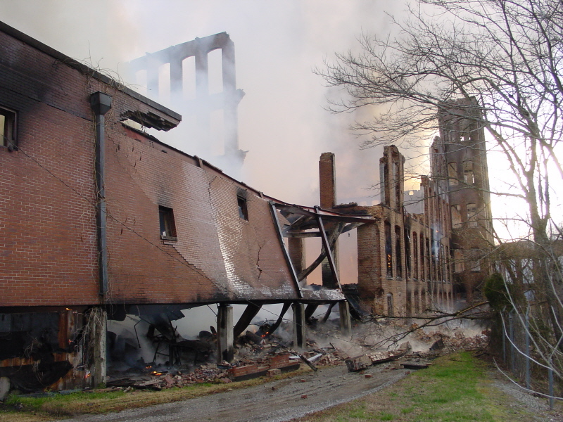Ninth photo Mill Fire