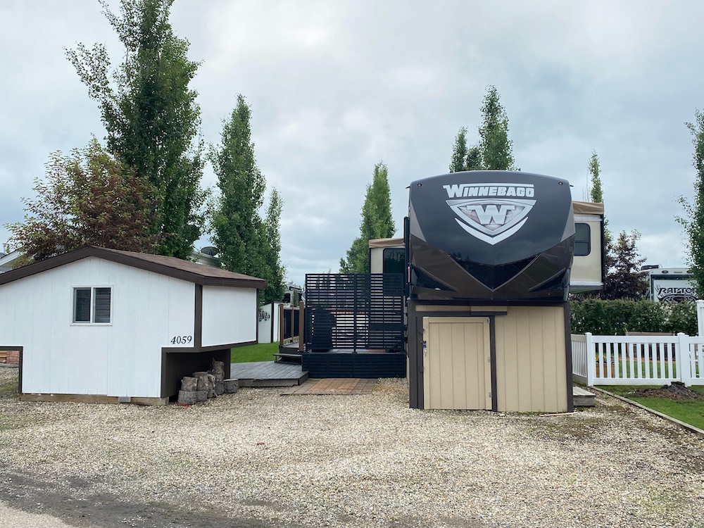 All Property for Sale Gleniffer Lake Properties, Alberta Lake Lots for Sale