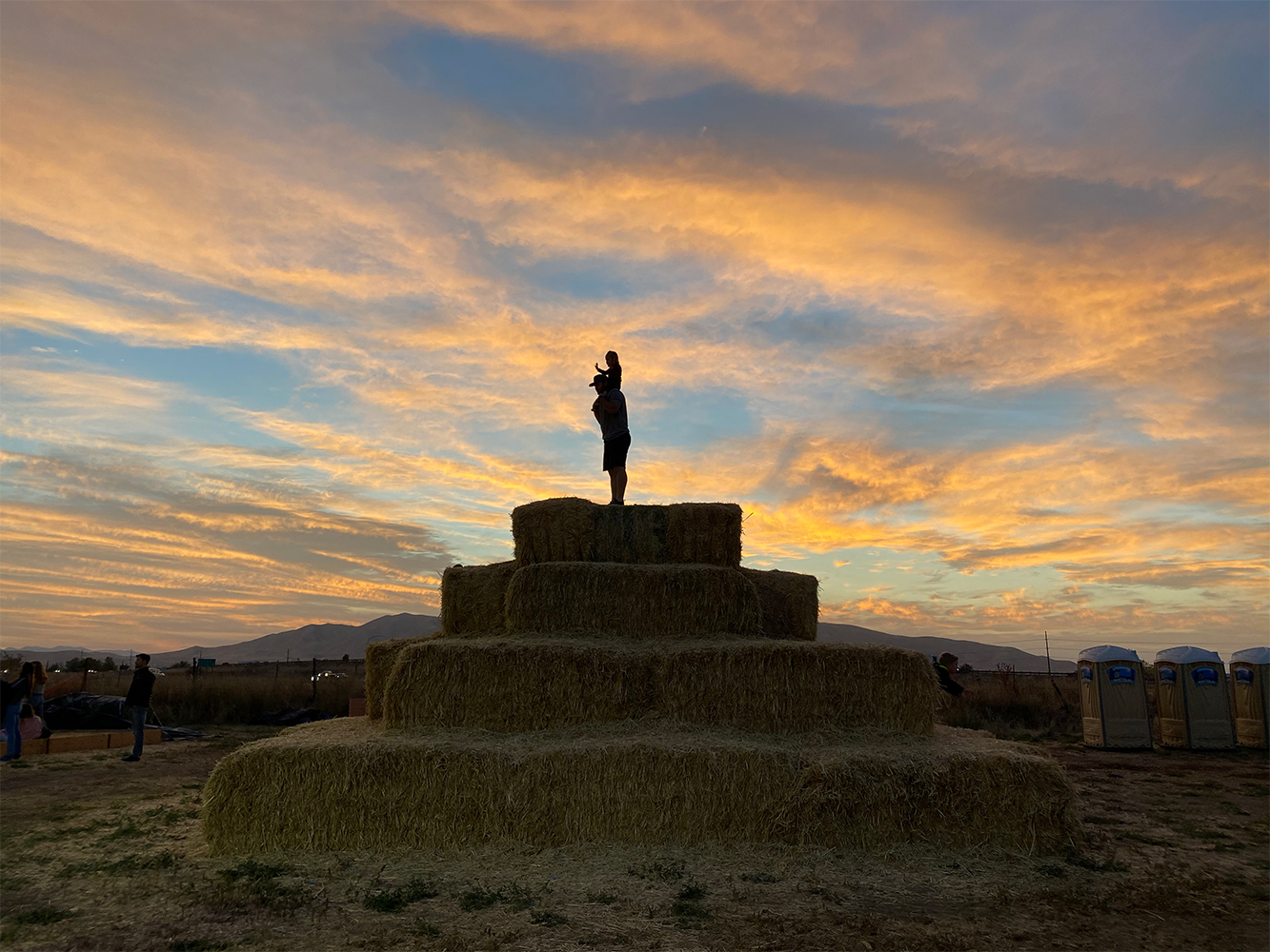 Straw Bale Pyramid Glen Rays Corn Maze