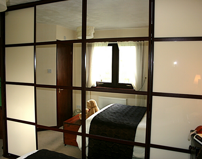 sliding doors fitted wardrobes in Falkirk Stirling Glasgow central scotland