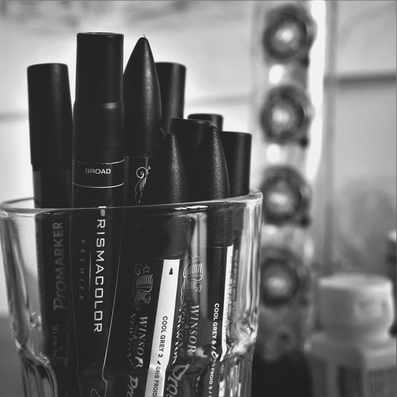 Cleaning uses of Nail Varnish remover Glimmr domestic cleaning