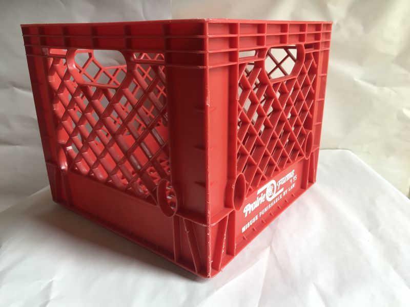 ミルククレート アウトドア用品やガレージの道具入れに