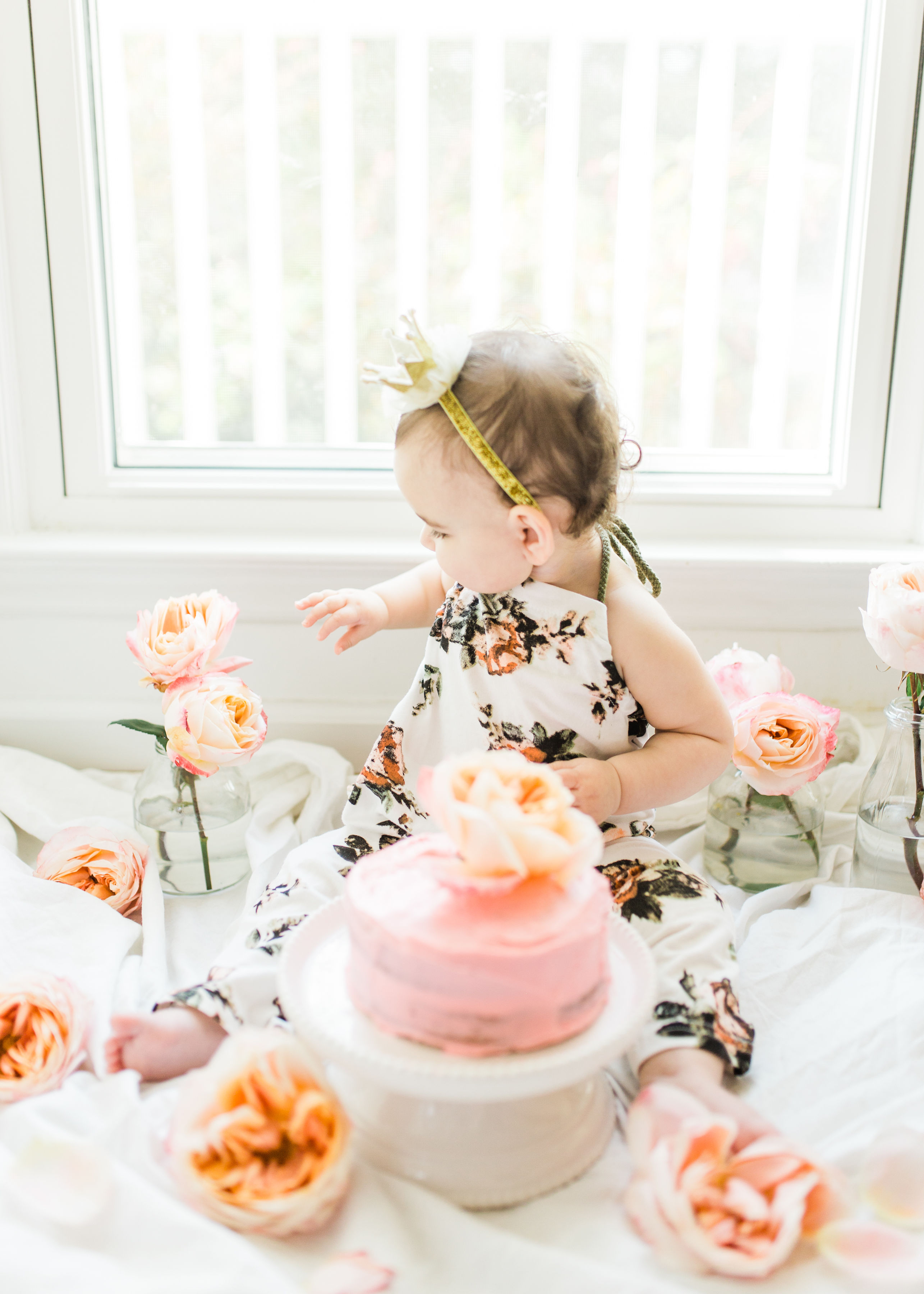 First Birthday Smash Cake + Vanilla Crazy Cake Recipe Glitter, Inc.