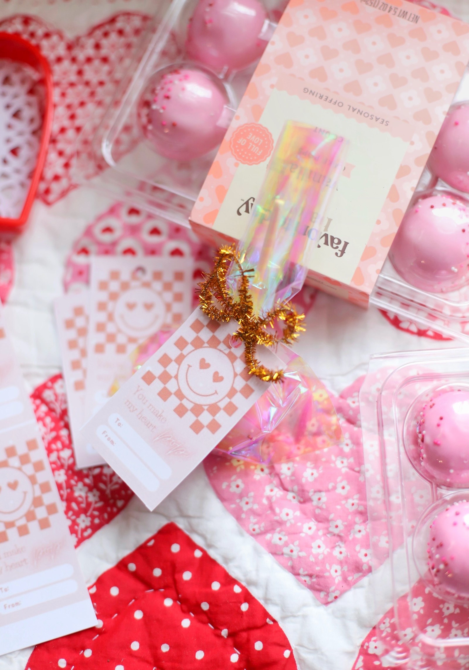 Cake Pop Class Valentines with Free Printable Glitter, Inc.