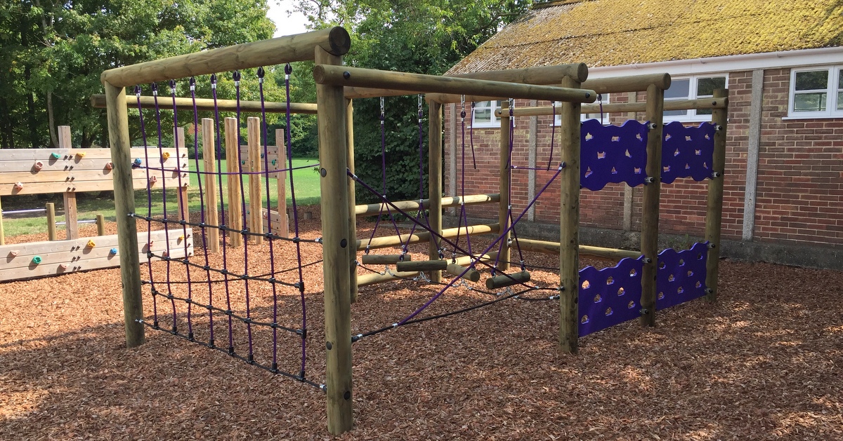 Jungle Gyms Climbing frames for schools