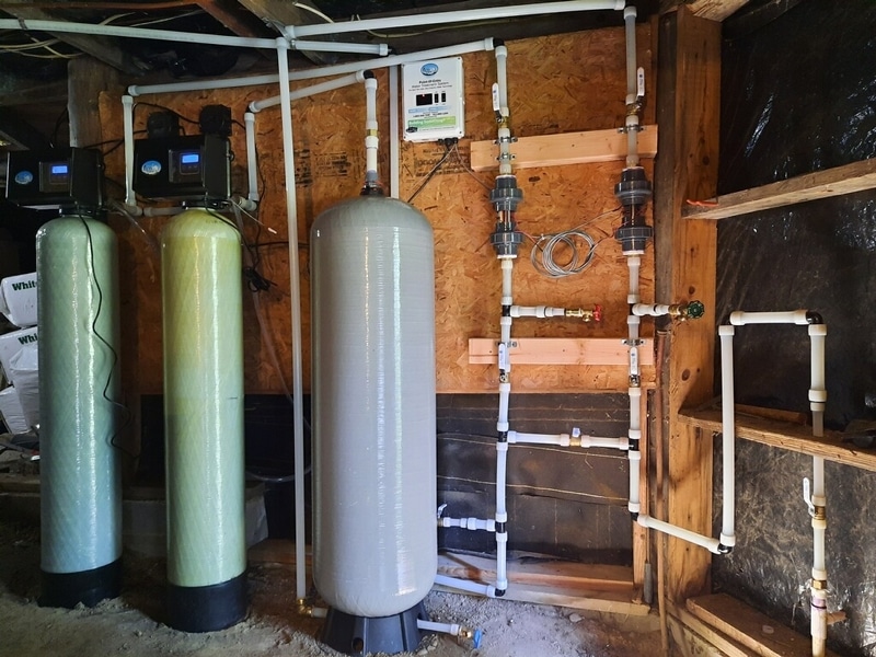 Nosalt softener purifies water odor removes metal.