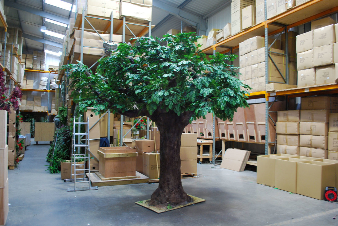 Bespoke Artificial Oak Trees Design Example