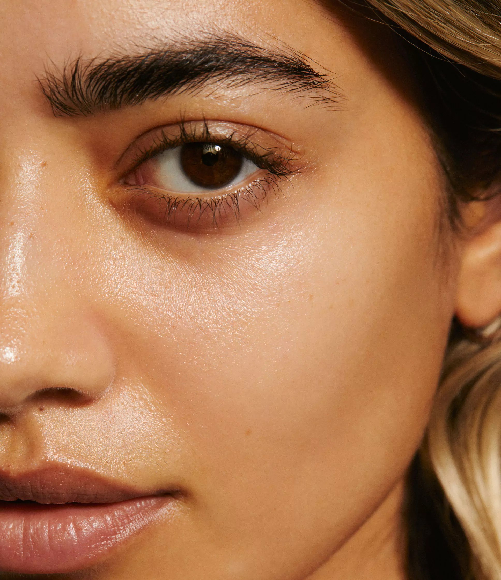 A Guide To Get Rid Of Pimples Around Eyebrows Tira