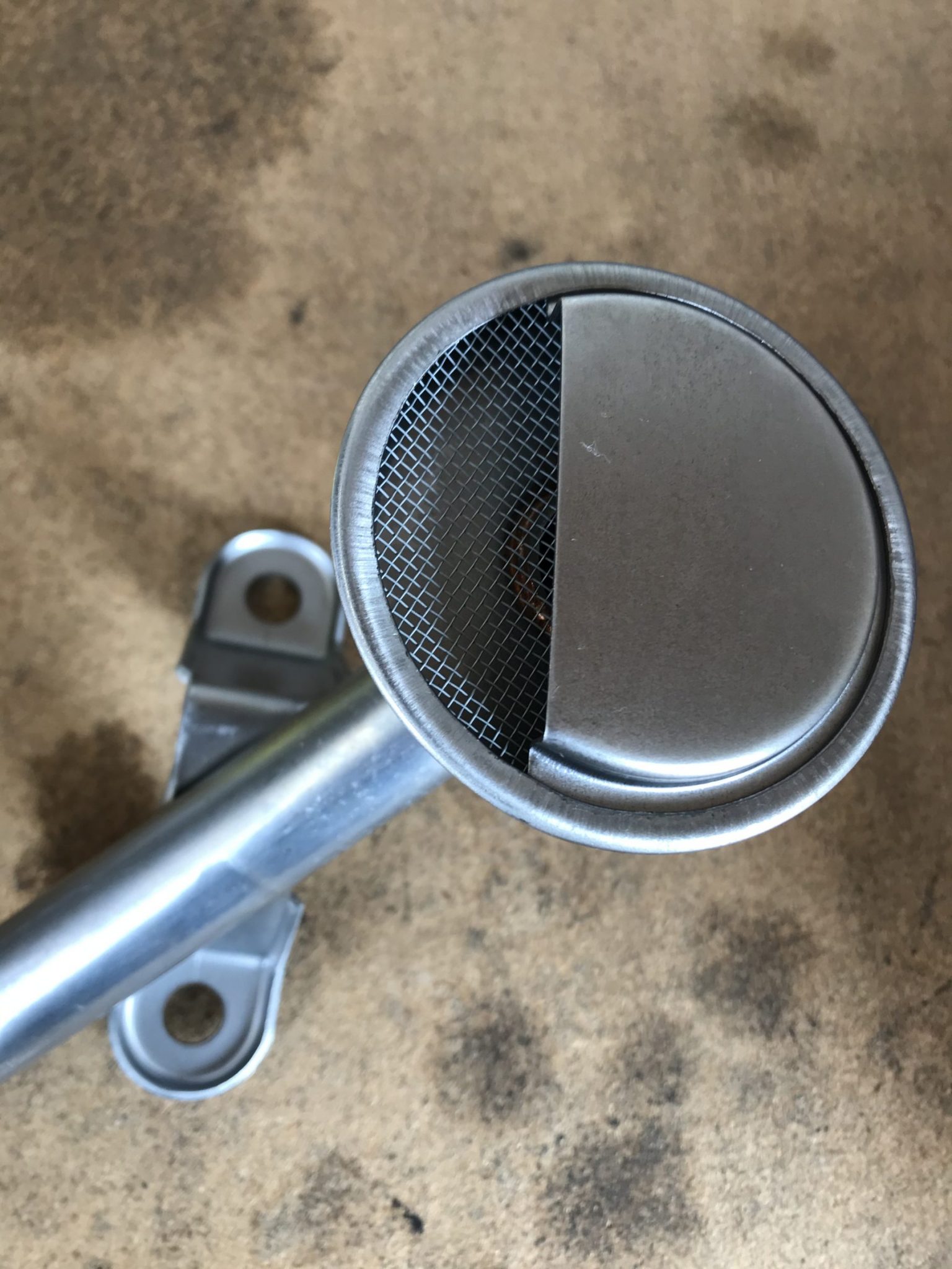 What happens if you don't change the oil in your car?